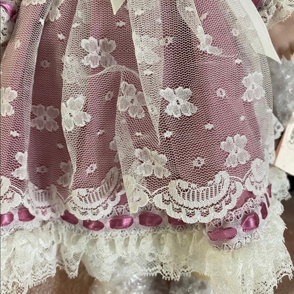 vintage 1980’s Bradley’s Doll Taylor - Picture 4 of 9